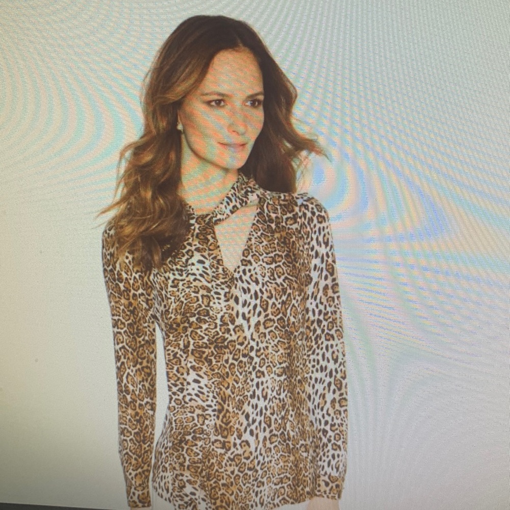 White House Black Market Tie-front leopard print blouse Size 4